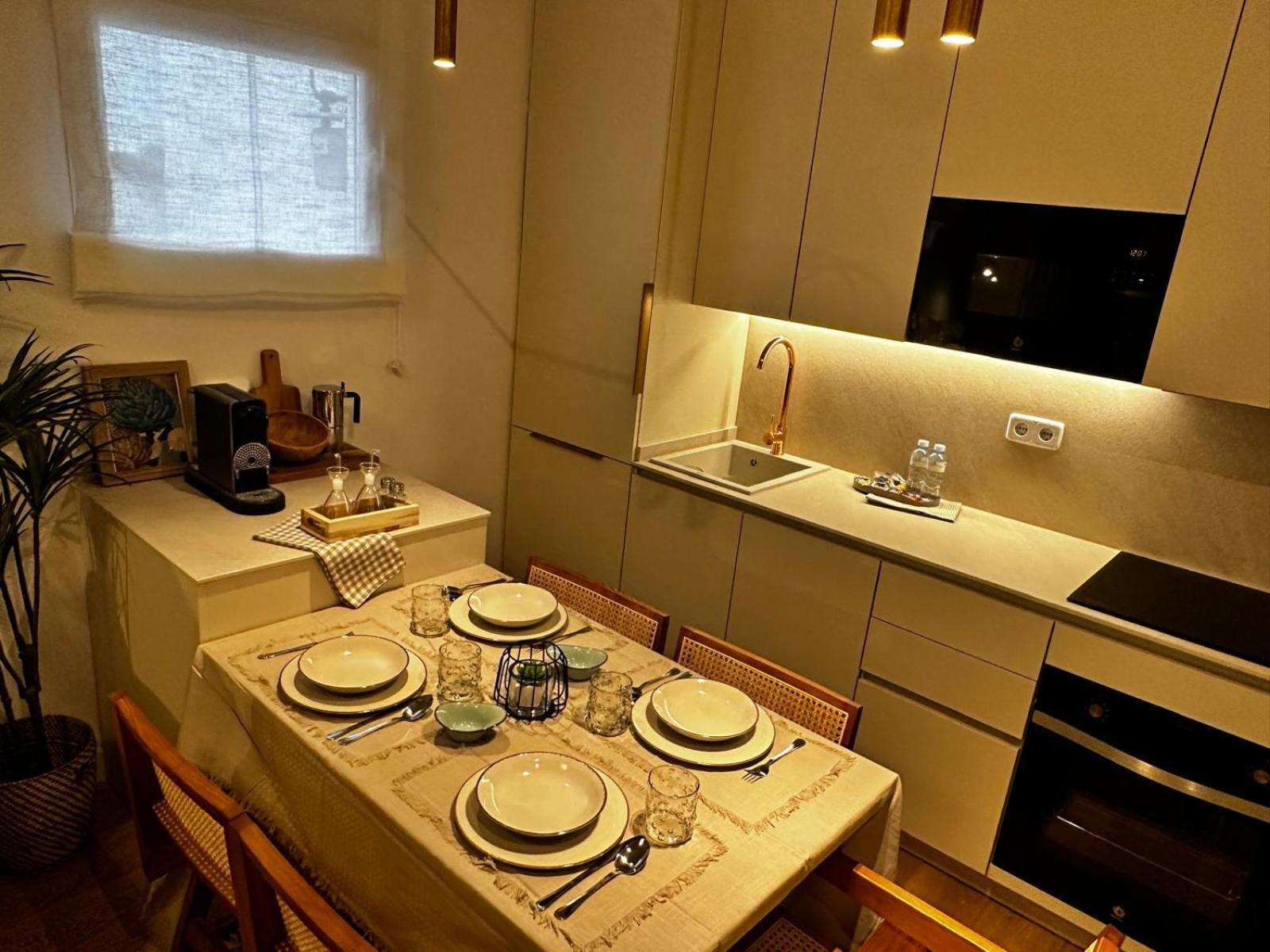 Piso 2 Habitaciones En El Centro Мадрид Экстерьер фото